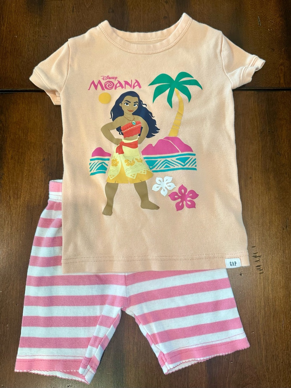 GAP Peach Moana Pajama top paired with Carter’s Pink Striped bottoms 4T
